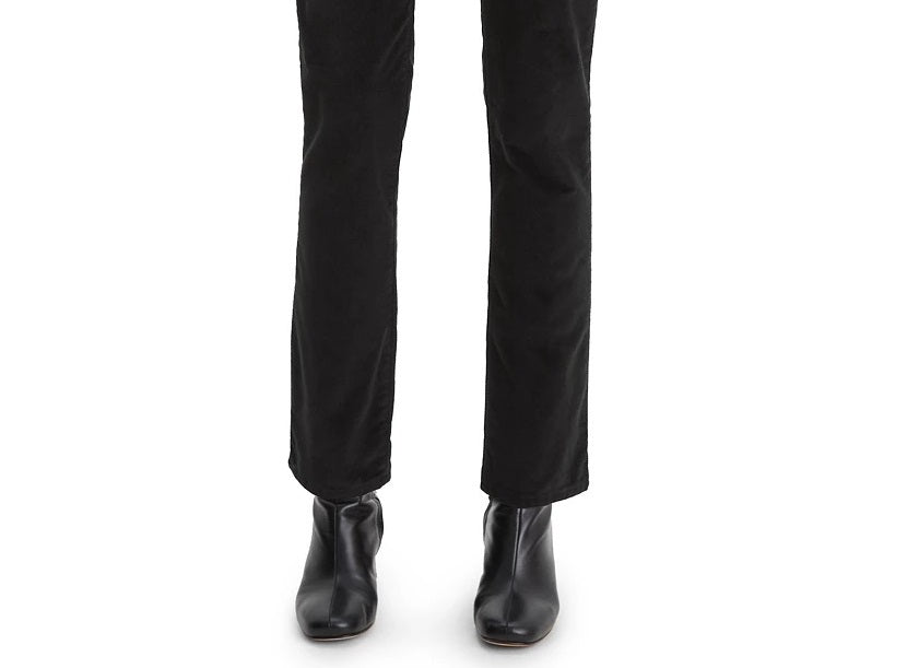 Calça jeans Levi's Classic Straight Leg Velvet Feminina Preta Tamanho 16AV/MD/RG