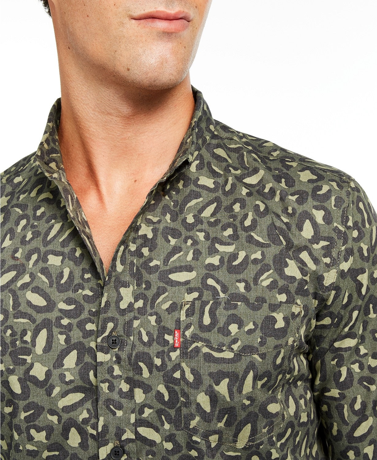 Camisa Levi's Masculina Animal Print com Botões Verde Oliva Tamanho Extra Grande