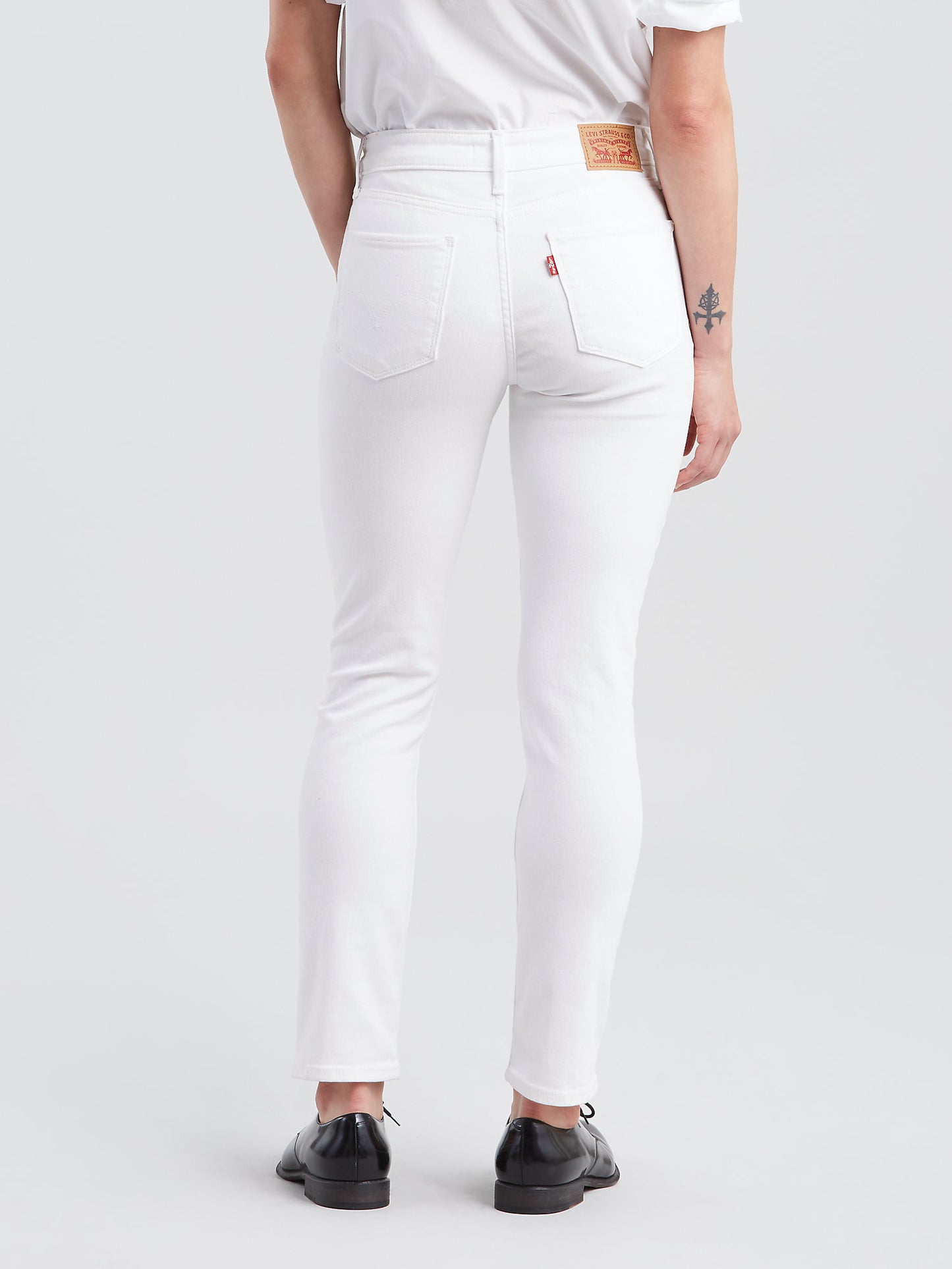Calça jeans skinny Levi's Classic Modern de cintura média feminina, tamanho natural 12