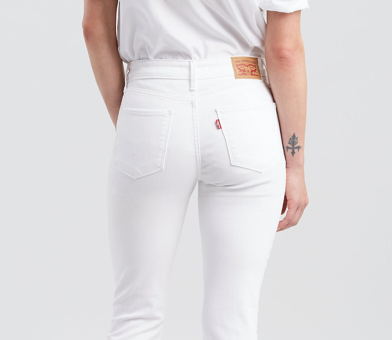 Calça jeans skinny Levi's Classic Modern de cintura média feminina, tamanho natural 12