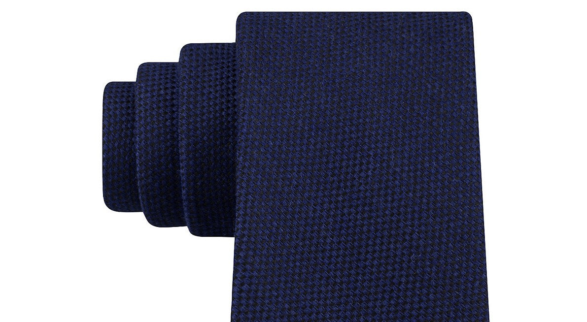 Gravata Tommy Hilfiger Aaran Solid Masculina Azul Tamanho Regular