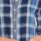 Camisa xadrez e listrada feminina Vince Camuto, manga enrolada, azul marinho, tamanho pequeno