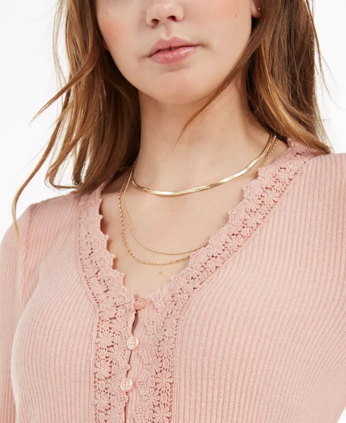 American Rag Women's Juniors' Top com botões frontais e acabamento em renda, rosa brilhante, tamanho médio