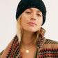 Gorro feminino Free People High Line Pom, preto, tamanho único
