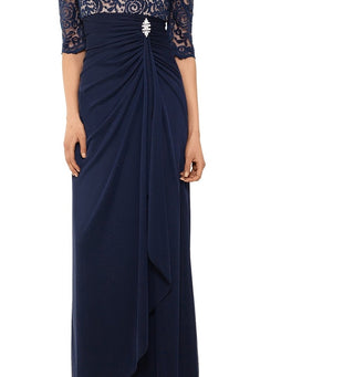 Vestido de renda com ombros à mostra Betsy &amp; Adam feminino, azul escuro, tamanho 4