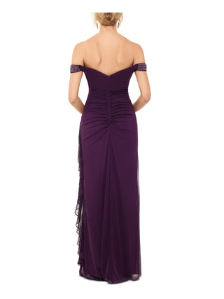 Vestido de noite longo sem mangas Betsy &amp; Adam feminino, ombro de fora, roxo, tamanho 12