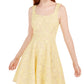 Vestido de renda evasê Speechless Juniors, amarelo, tamanho 9