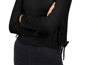 Rebellious One Juniors' Top com franzidos laterais, preto, tamanho extra grande