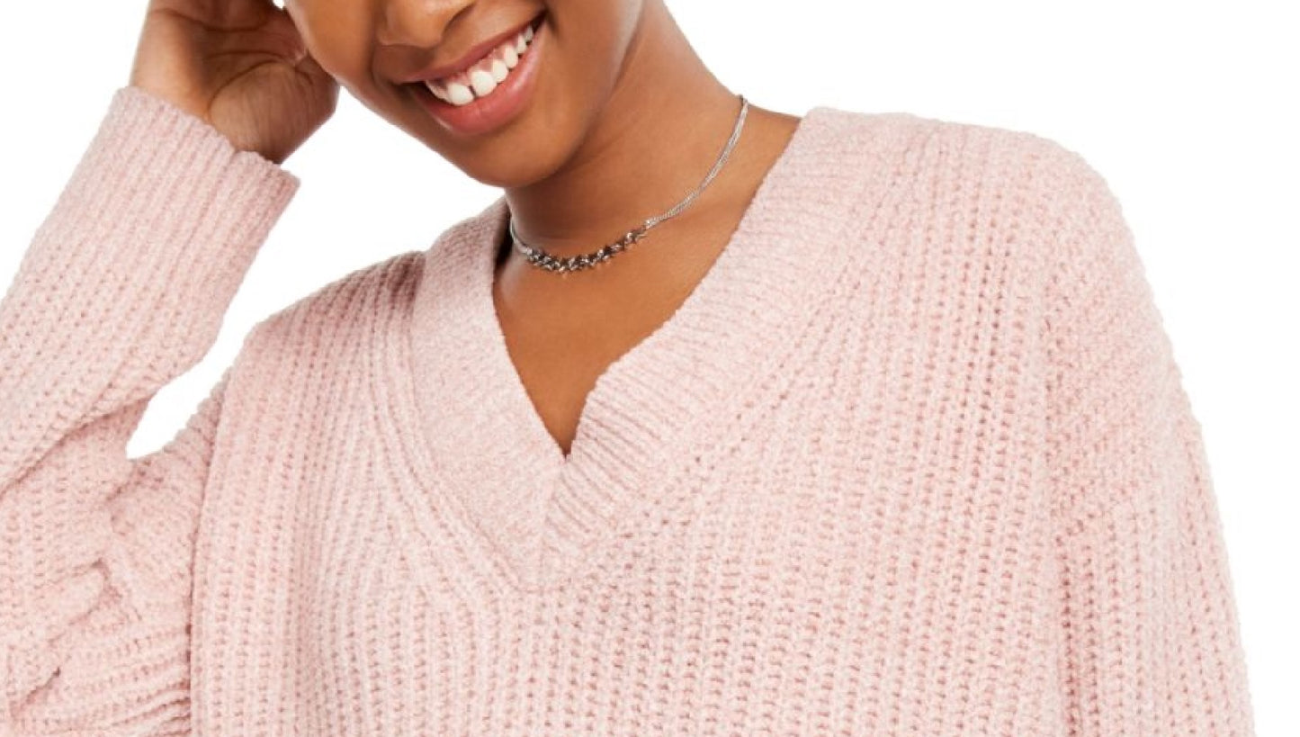 Suéter Hippie Rose Juniors com decote em V em chenille rosa tamanho grande