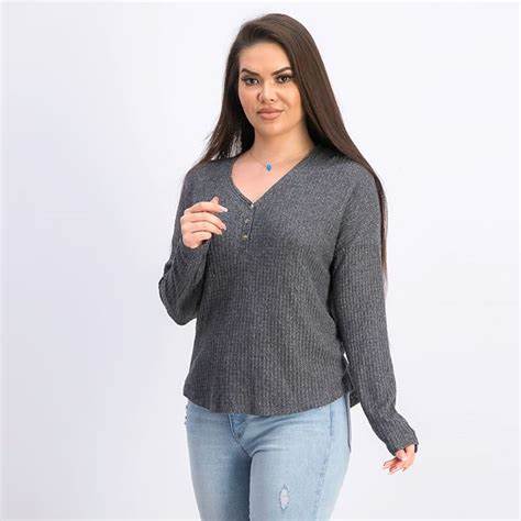 Blusa de malha Henley Waffle Hippie Rose Juniors Cinza Aço Tamanho Extra Pequeno