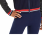 Jaqueta bomber listrada varsity feminina Fila Anais azul-marinho tamanho extra pequeno