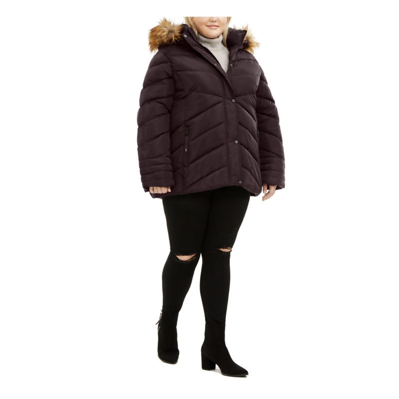 Casaco acolchoado com capuz e acabamento em pele sintética Madden Girl Juniors, roxo, tamanho pequeno