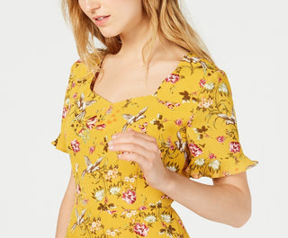 Top peplum feminino Monteau Petite com babados e acabamento mostarda tamanho Petite Large