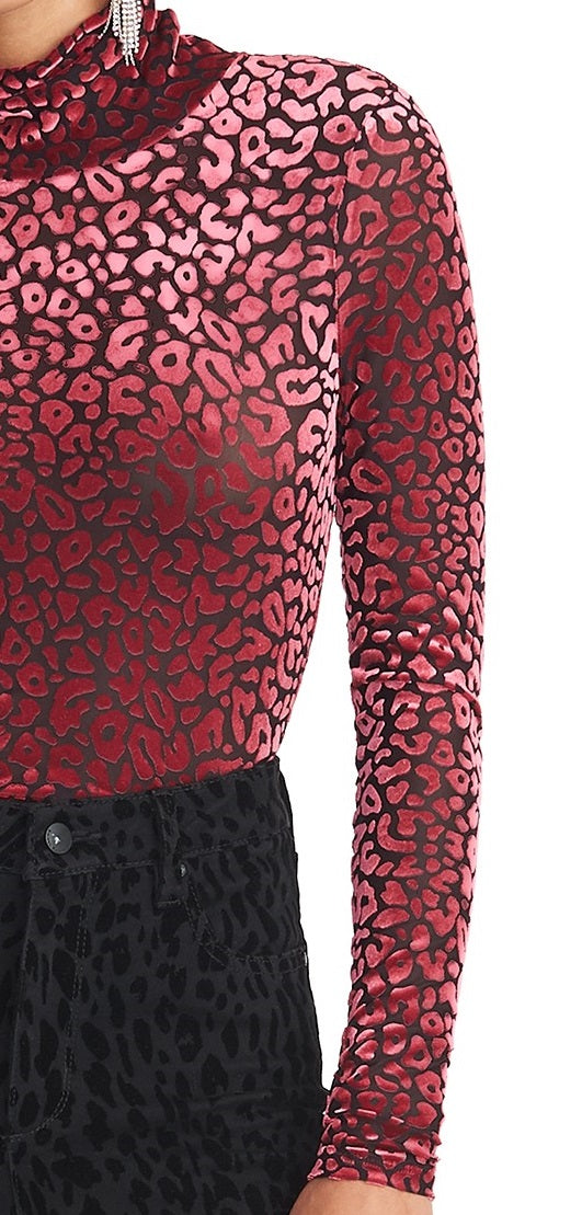 Blusa feminina Rachel Rachel Roy Val Flocked de gola alta rosa tamanho grande