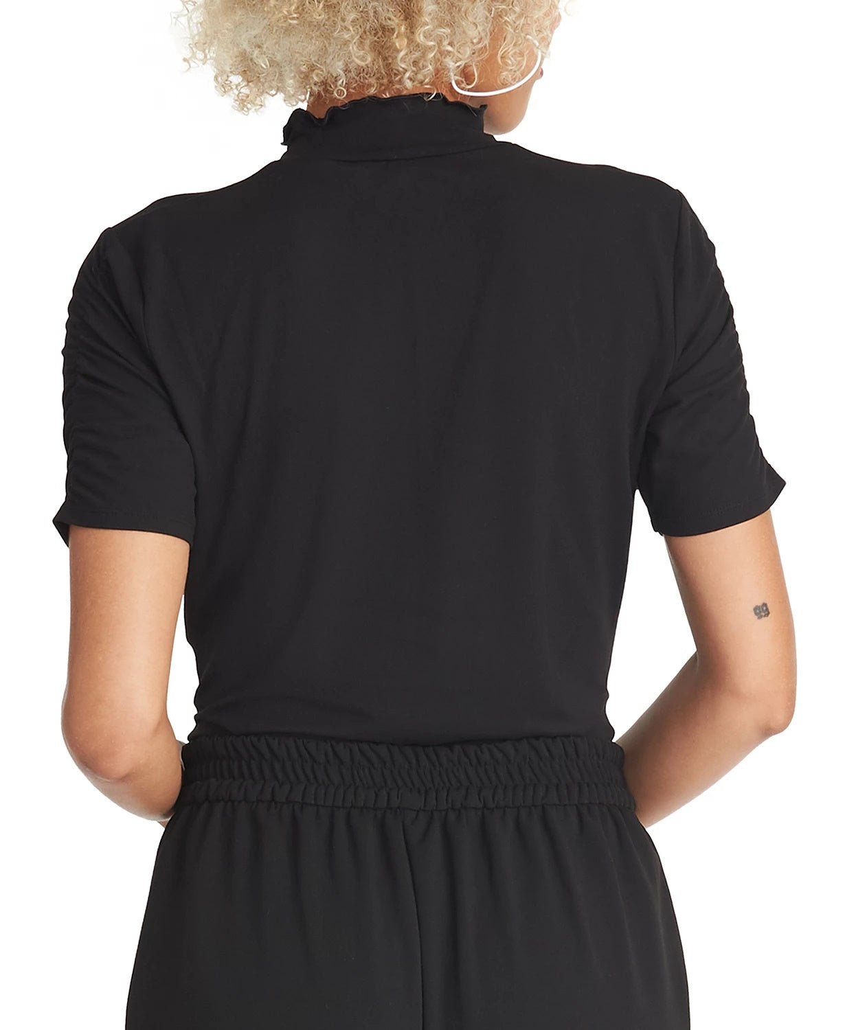 Blusa feminina Rachel Roy Elle com babados e gola alta, preta, tamanho grande