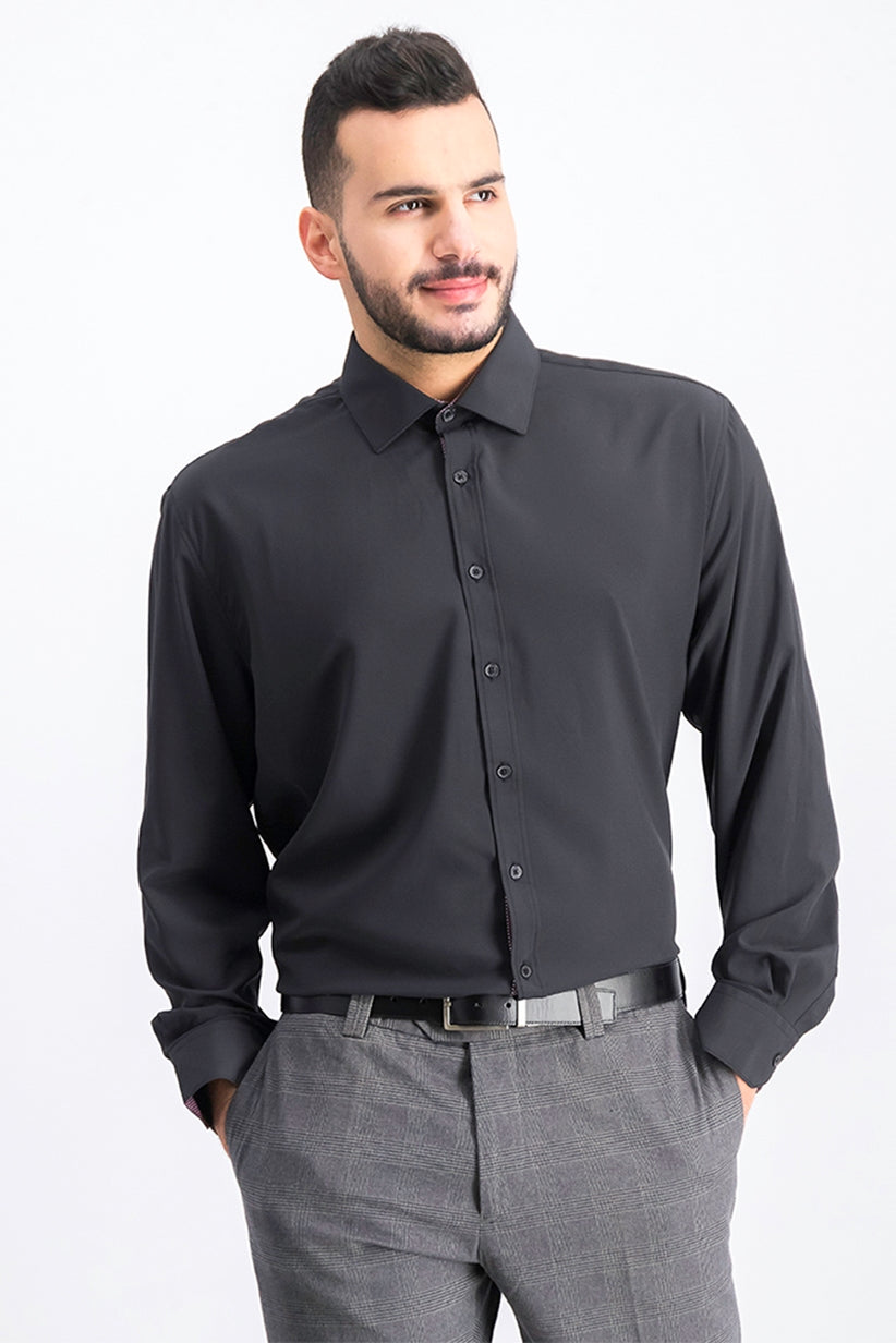 Camisa social masculina de corte slim fit elástica de desempenho, tamanho pequeno, preta, da Society of Threads