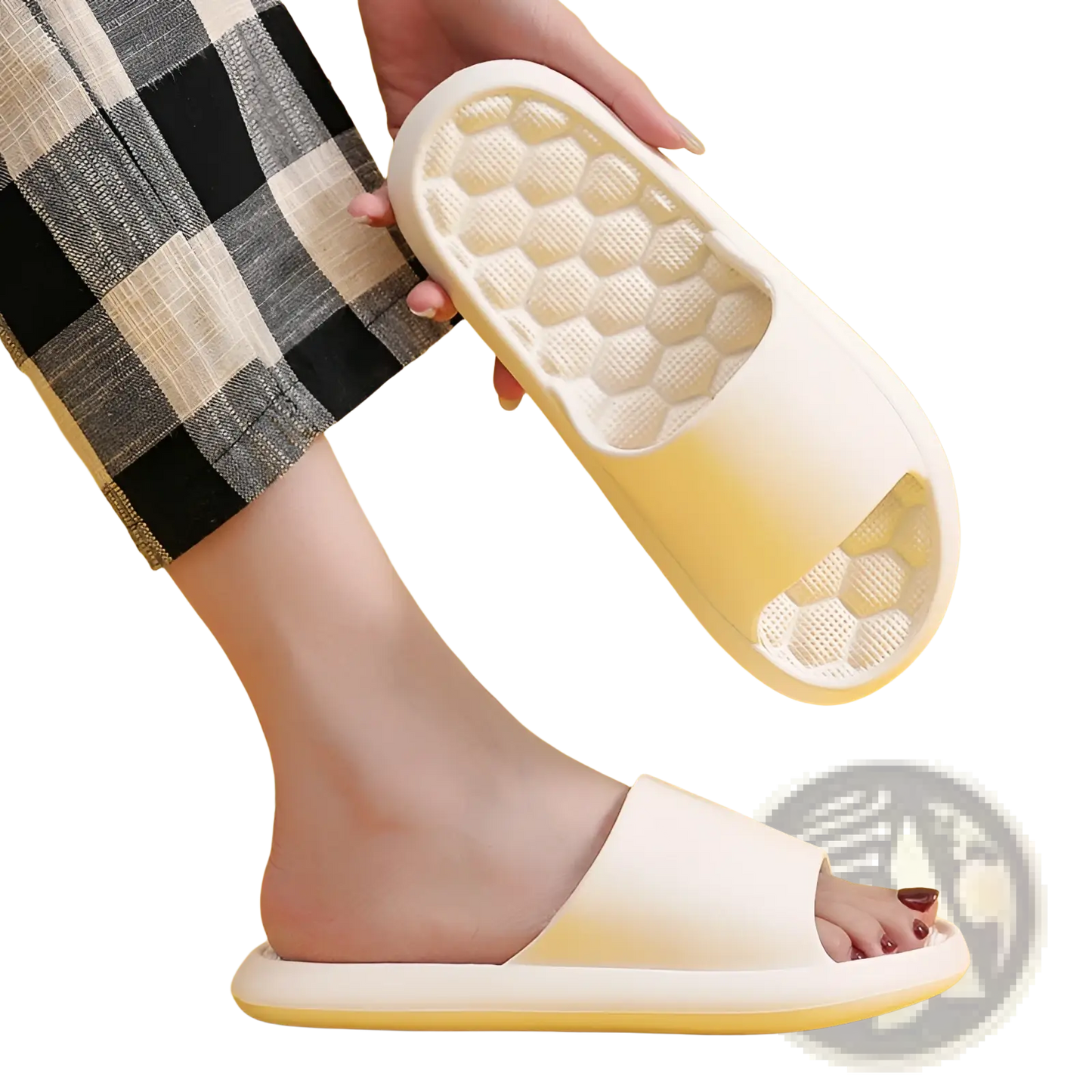 Massage Slippers Honeycomb Textured Rubber Slides