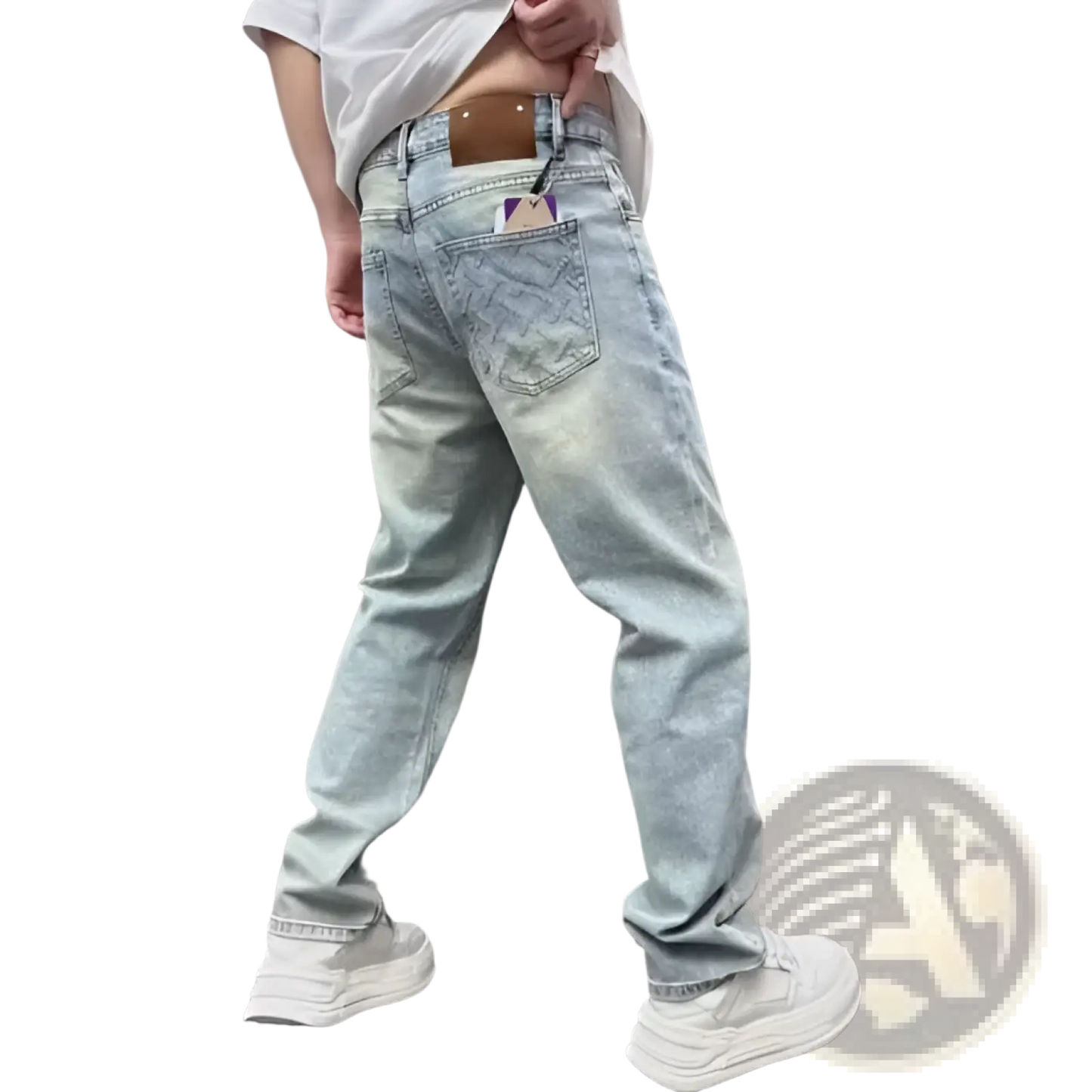 Men's Light Wash Relaxed Straight Leg Denim Jeans