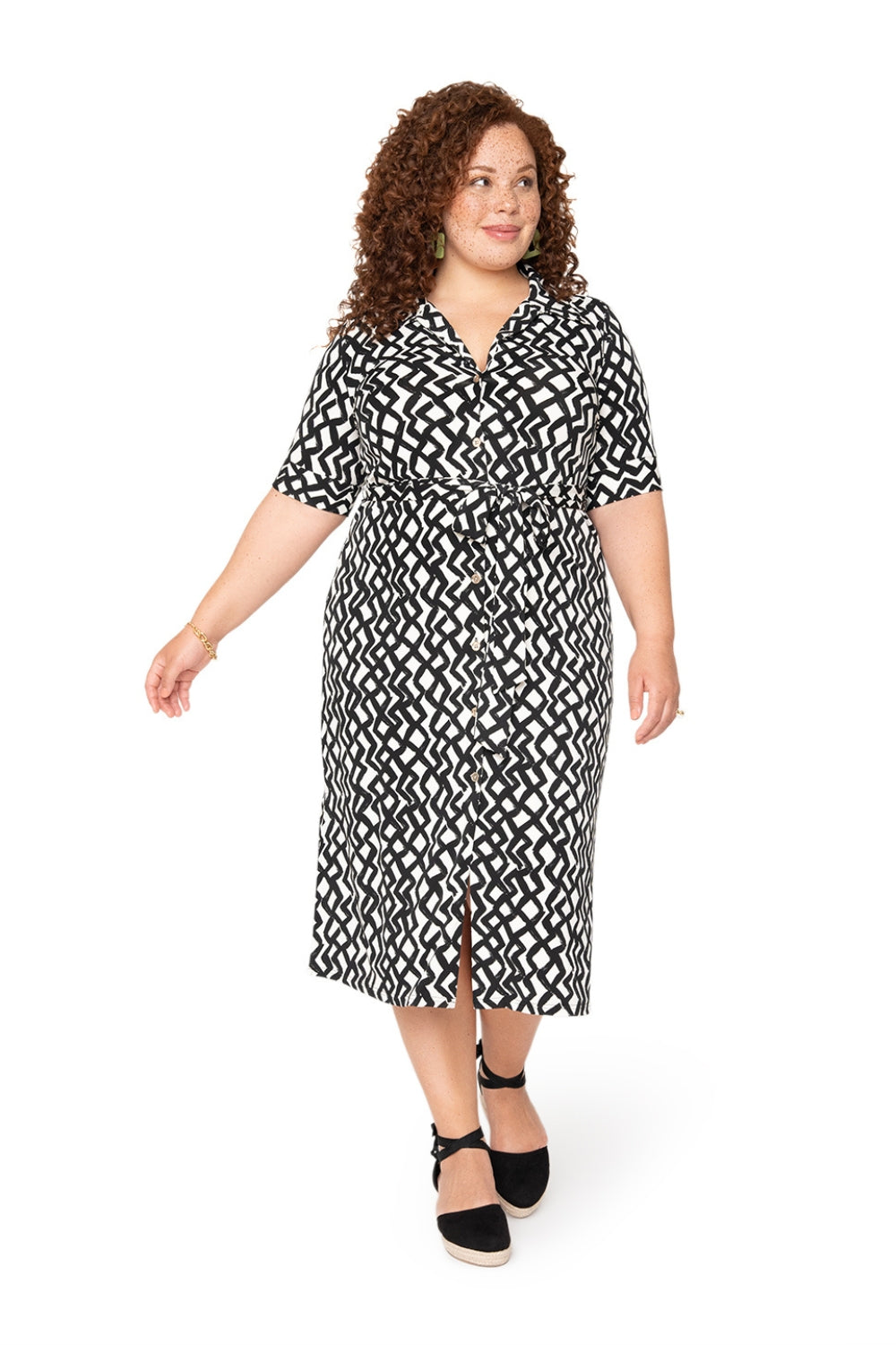 Vestido camisa feminino Jade Leota's Curve Zig Zag preto e branco
