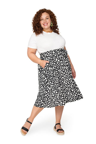 Saia Mindy Feminina Leota's Curve Zig Zag Preta e Branca