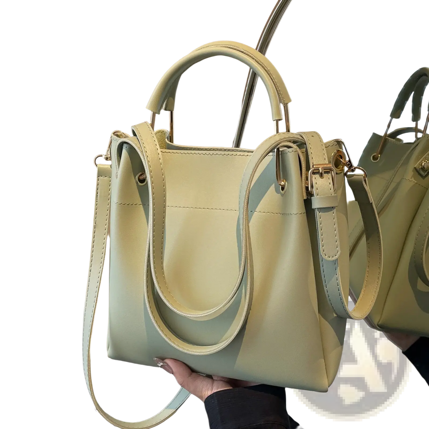 Minimalist Leather Bucket Bag with Detachable Strap