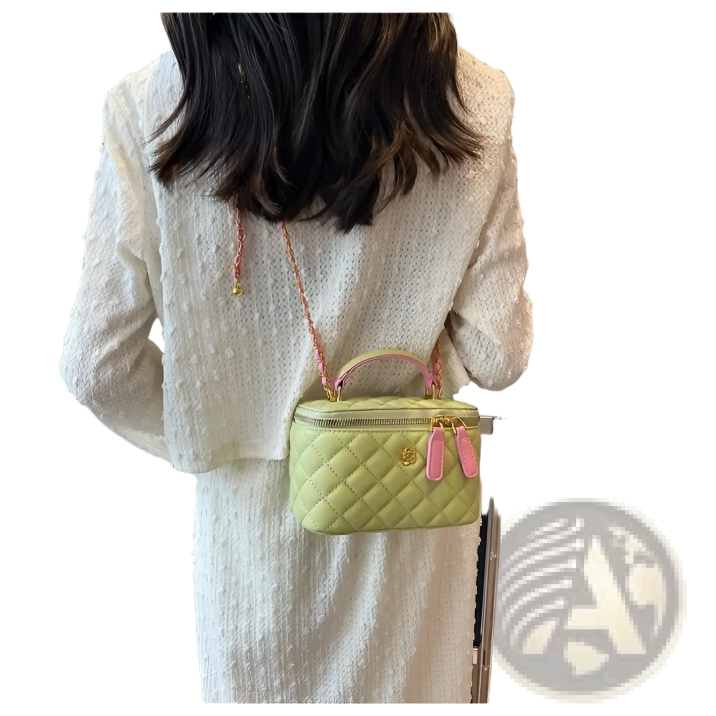 Quilted Diamond Chain Crossbody Bag with Pu Leather