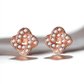 Brincos de pino com nó incrustado em prata esterlina e cristais Swarovski
