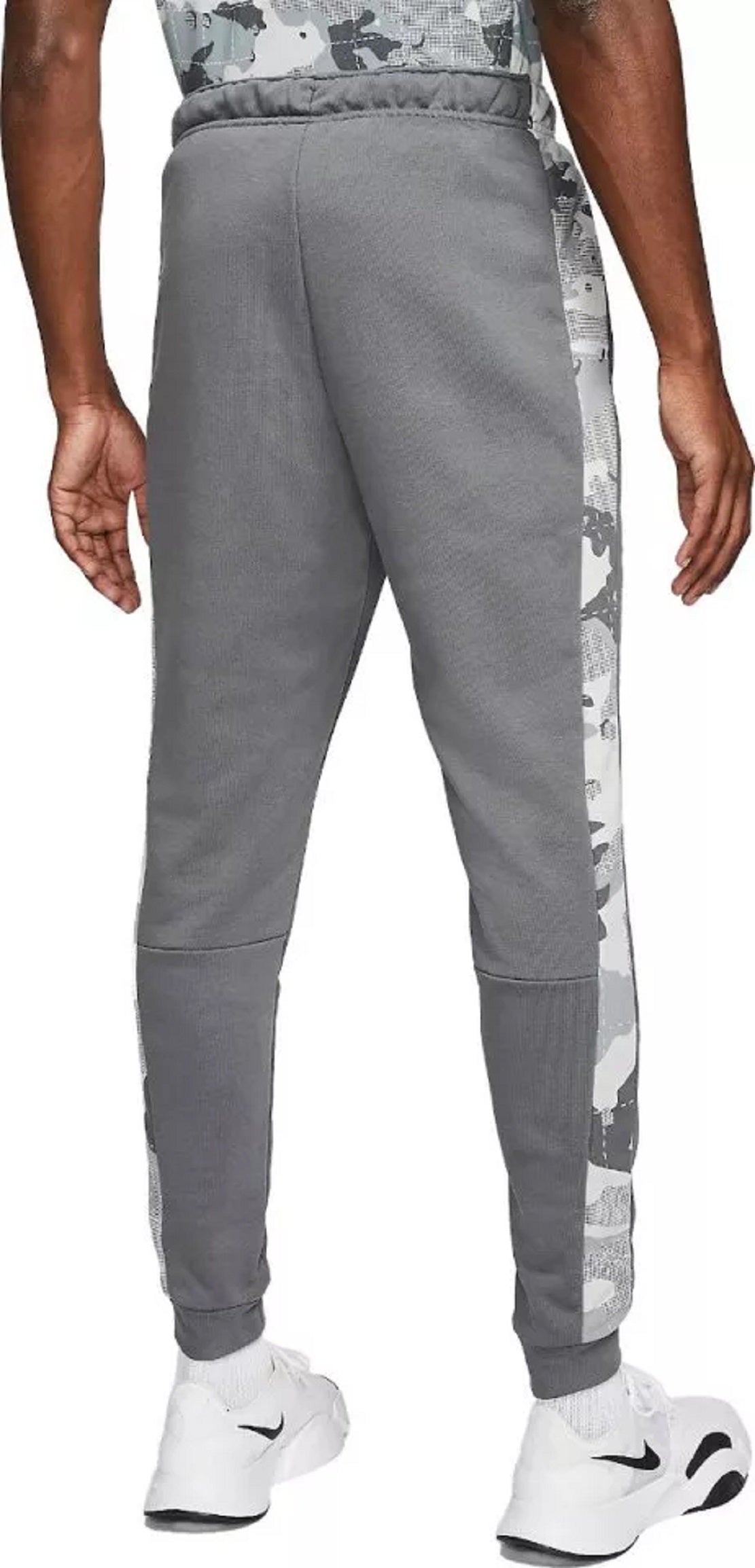 Calça de treino Nike Camo Swoosh masculina, cinza, tamanho médio