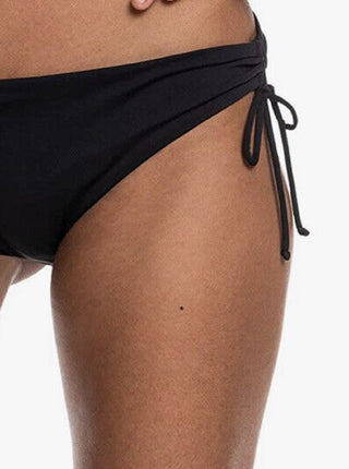 Maiô Roxy Feminino Solid Beach Classics Hipster Preto Tamanho Médio