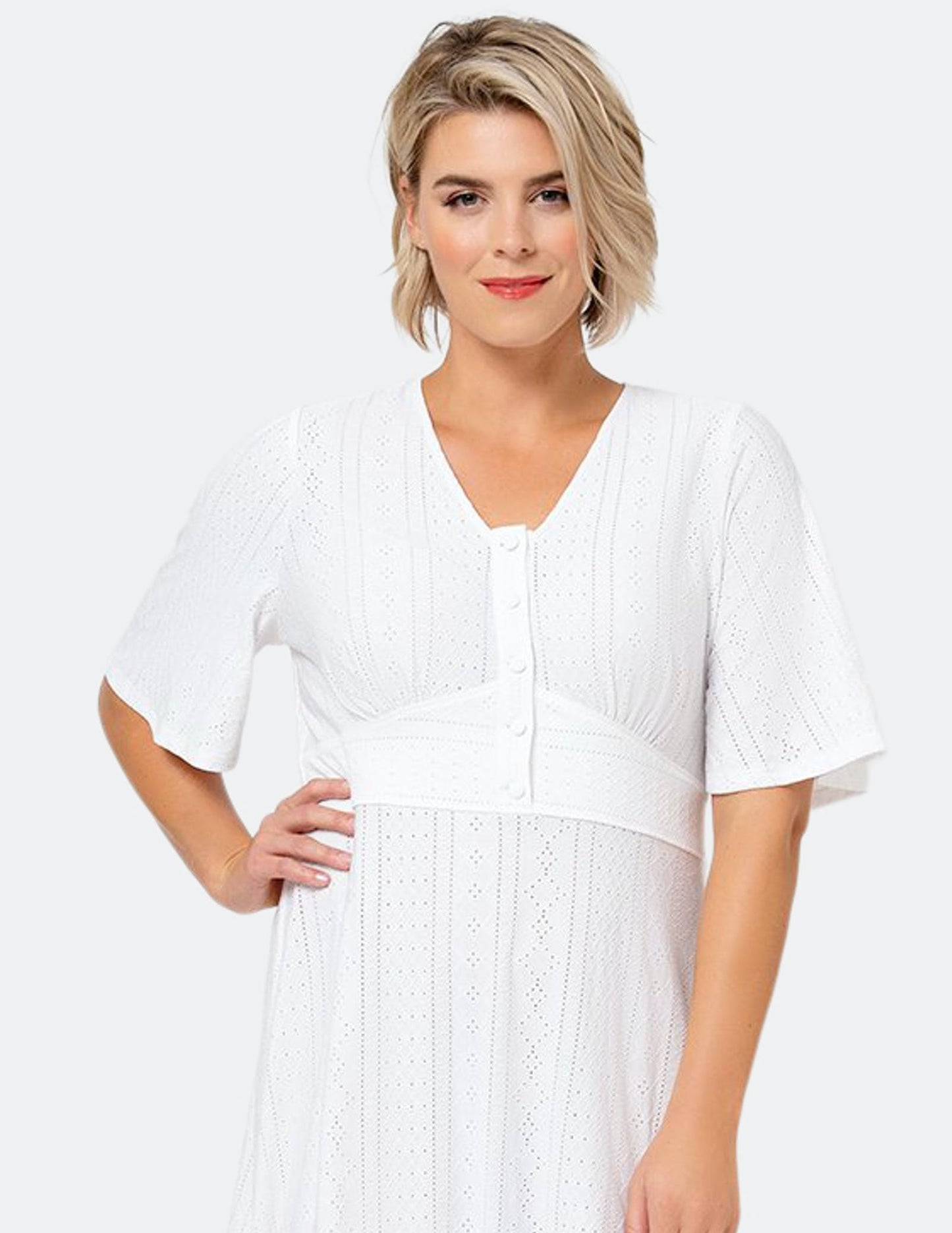 Vestido Aaliyah com ilhós Leota Feminino Branco (Curvo) 2X