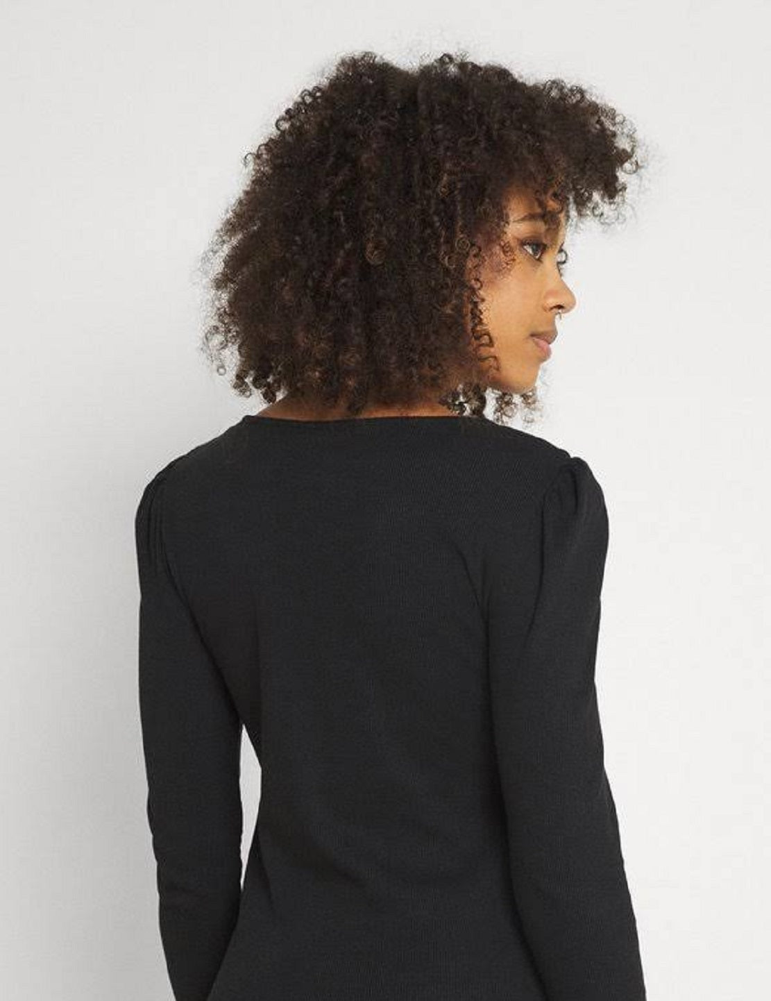 Top Hensely Feminino VERO MODA Preto