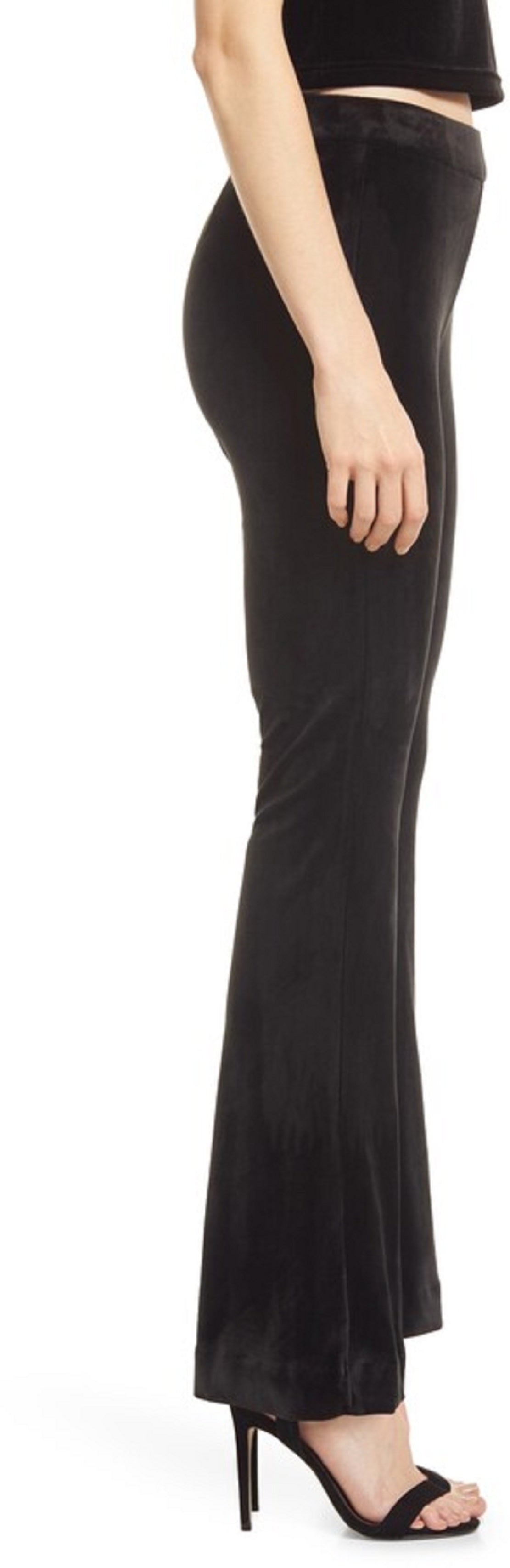 Calça flare de veludo feminina VERO MODA preta tamanho X-G