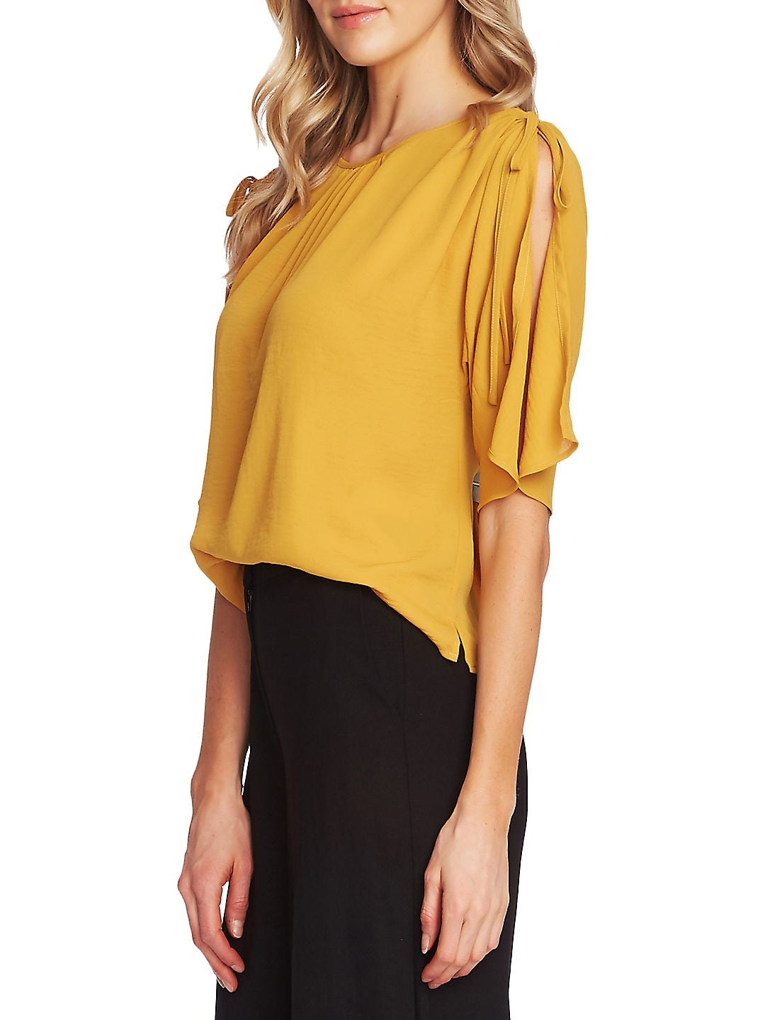 Blusa feminina Vince Camuto com franzido e amarração nos ombros, amarela, tamanho pequeno