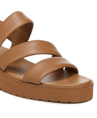 Sandália plataforma feminina Vince Camuto Skylar marrom tamanho 8,5 M