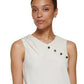 Blusa feminina DKNY sem mangas com decote assimétrico e detalhes embelezados, branca