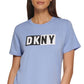 Camiseta feminina DKNY com logotipo, azul, tamanho médio