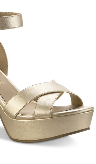 Sandálias sociais femininas Lillah Sun + Stone, amarelas, tamanho 7,5