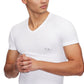 Pacote com duas camisetas masculinas AX Armani Exchange de algodão elástico com decote em V, tamanho P, brancas