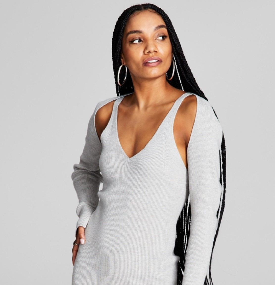 E agora este vestido justo de malha canelada feminino e encolher de ombros cinza tamanho grande