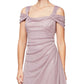 Vestido feminino Alex Evenings com ombros descobertos e drapeado metálico, rosa, tamanho 12, pequeno