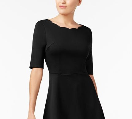 Vestido Monteau Feminino com Decote Recortado e Ajuste Flare, Preto, Tamanho Pequeno P