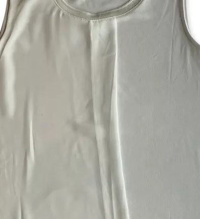 Blusa feminina Alfani de malha lisa com sobreposição sem mangas, branca, tamanho grande