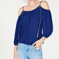 INC International Concepts Top feminino com detalhe de corrente e ombro descoberto, azul brilhante, tamanho X-S