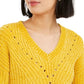 Suéter feminino Bar III dourado, manga comprida, gola V, amarelo, tamanho médio