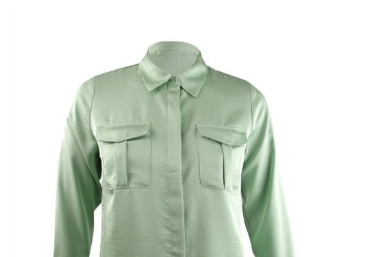 Camisa utilitária feminina com abertura oculta da INC International Concepts, verde orvalhado, tamanho pequeno