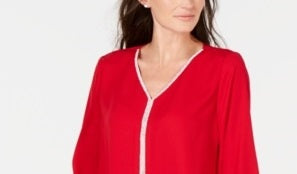 Blusa feminina com bainha em camadas e joias da coleção JM, vermelha, tamanho médio