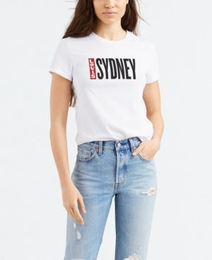 Camiseta Levi's Feminina Batwing Logo Cotton Cities Branca Tamanho Médio