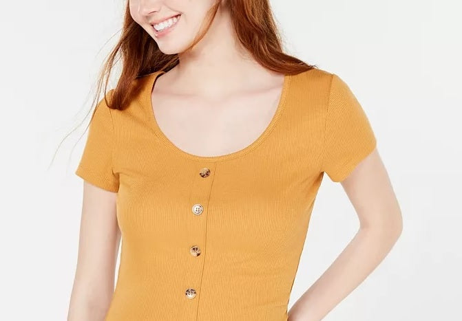 Camiseta Hippie Rose Juniors com botões frontais e malha canelada, tamanho médio, dourada