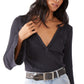 Camiseta feminina Give Me A Little com manga sino canelada, preta, tamanho pequeno, da Free People