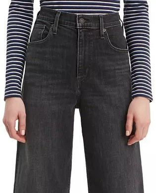Calça jeans curta Levi's Super Wide Leg Feminina Preta Tamanho 28X25